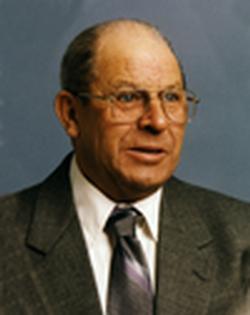 Earl Hilker