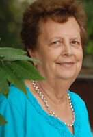 Shirley  Shield